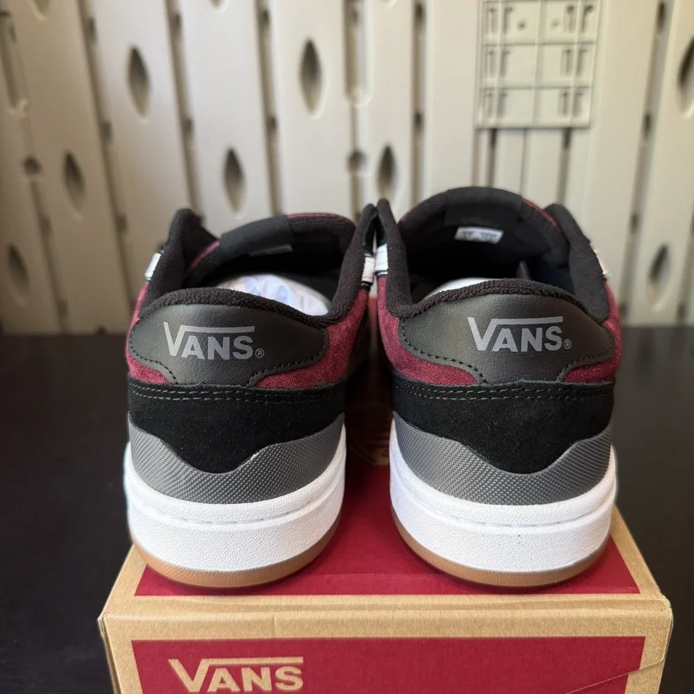 Vans Lowland 2.0 Skate Sneakers Shoes Red Black Men's Size 9 - VN000D6R2Q1